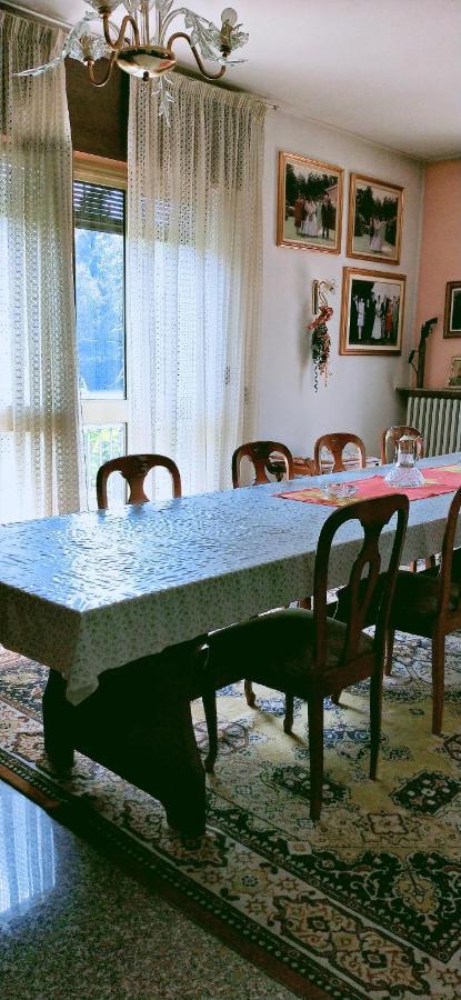 Da Terry Bed & Breakfast Vergiate Bagian luar foto